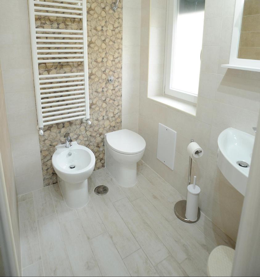 Arianna Bed & Breakfast Salerno Luaran gambar